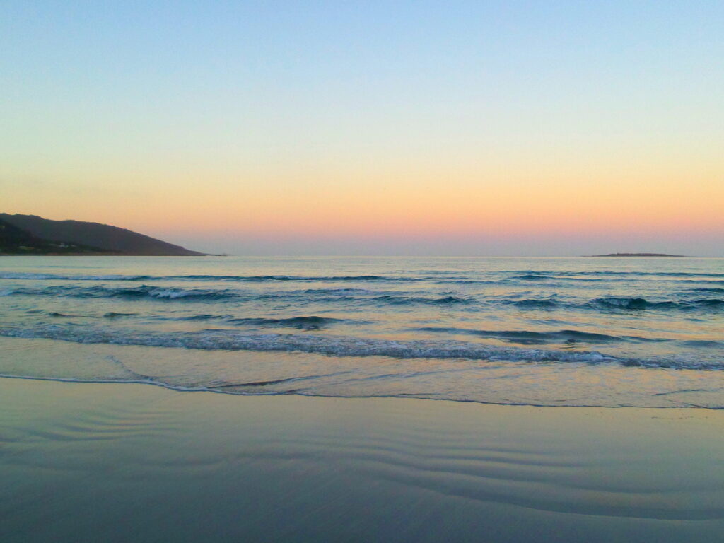 Sunset at Oakridge Holiday House, Killiecrankie, Flinders Island,